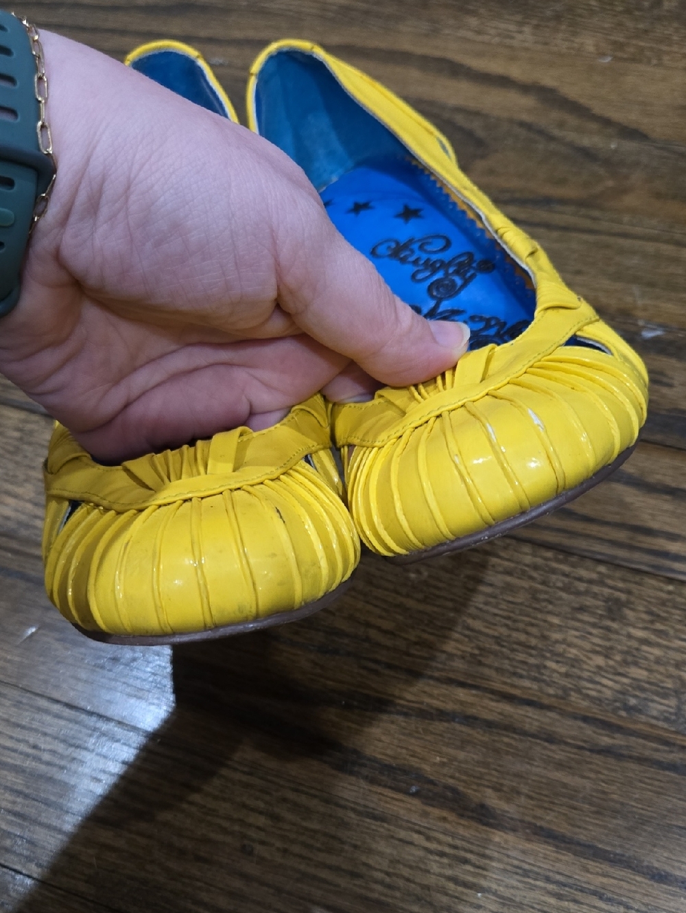 Naughty Monkey Y2K Yellow Ruched Round Toe Heels Size 7 - Picture 3 of 11